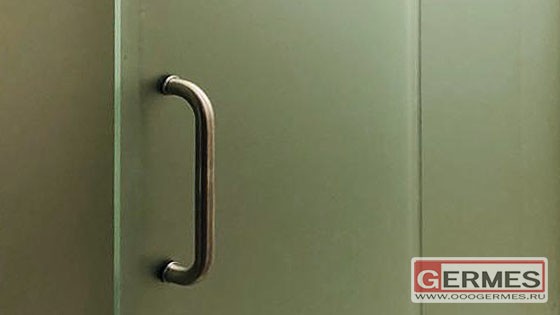 Откатная дверь с неподвижным экраном